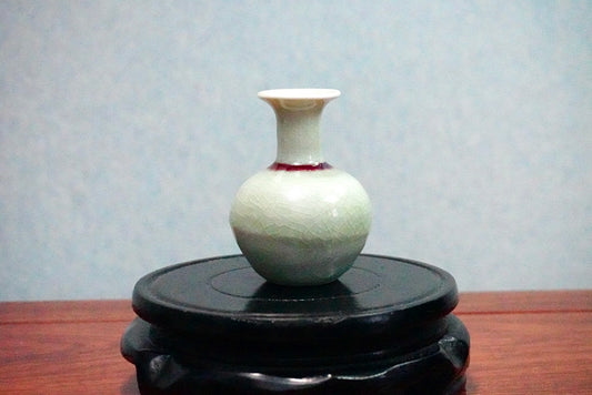 Cute mini unique glazed vases