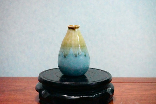 Cute mini unique glazed vases