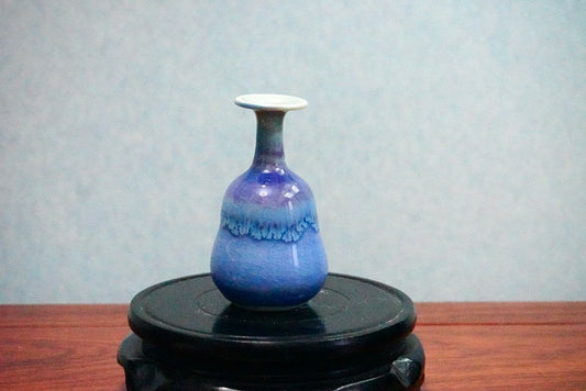 Cute mini unique glazed vases