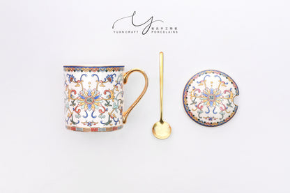 Traditional Chinese Famille-rose White Mug
